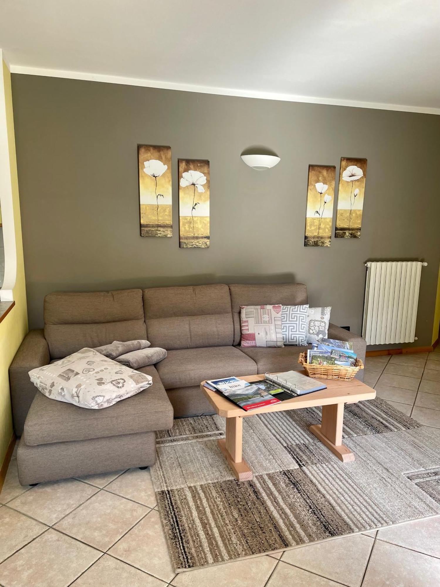 Casa Federica Apartment Isolaccia Ngoại thất bức ảnh