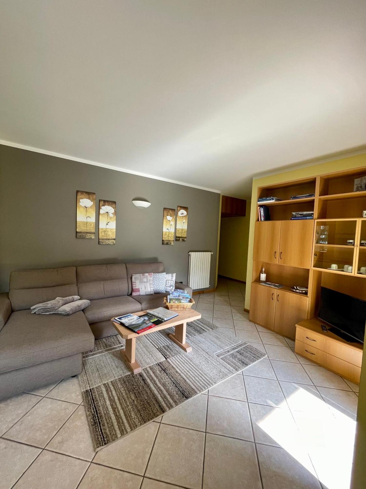 Casa Federica Apartment Isolaccia Ngoại thất bức ảnh